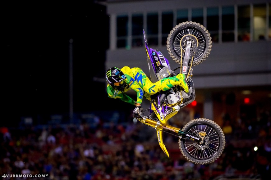 the-bangers-dirtshark-biggest-whip-contest-20_gallery_full