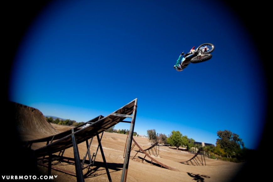backyard-whips-ft-tom-parsons-16_gallery_full