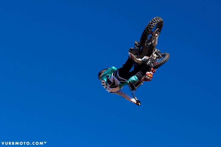 backyard-whips-ft-tom-parsons-22_gallery_full