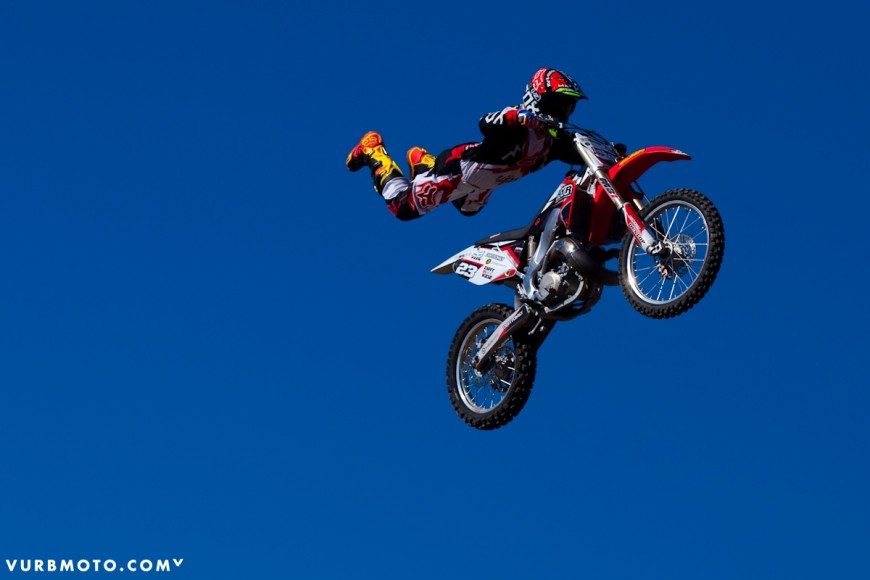 backyard-whips-ft-tom-parsons-38_gallery_full