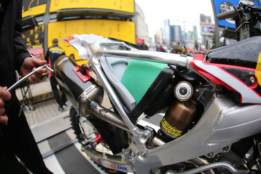 s1600_GUYB0720